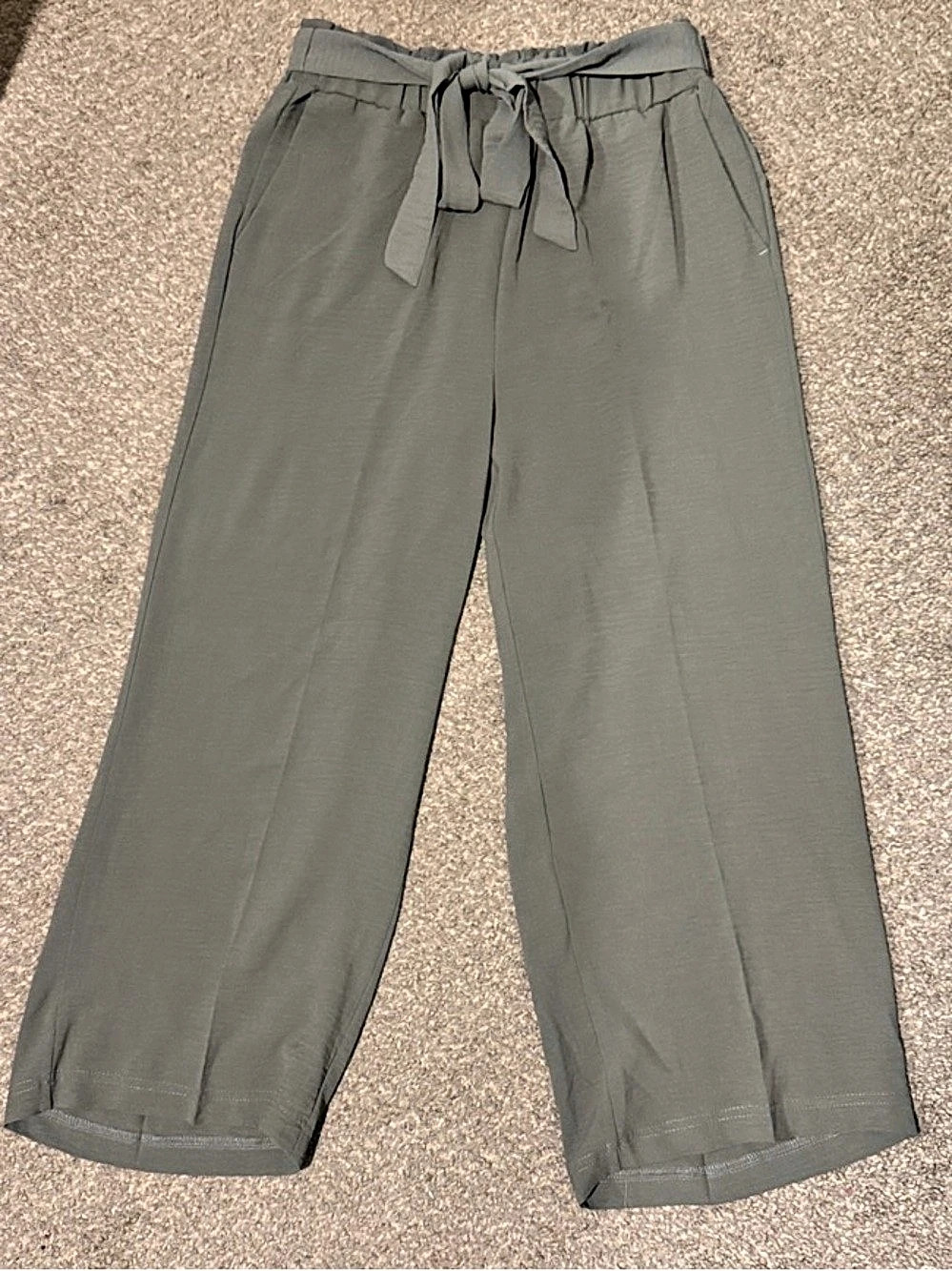 Grey Cropped Trouser